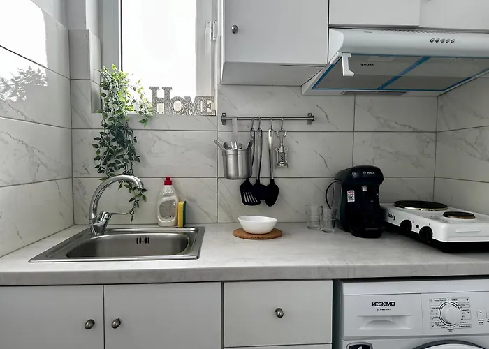 Bright & Modern In Town, Near The - No 9 Apartamento *